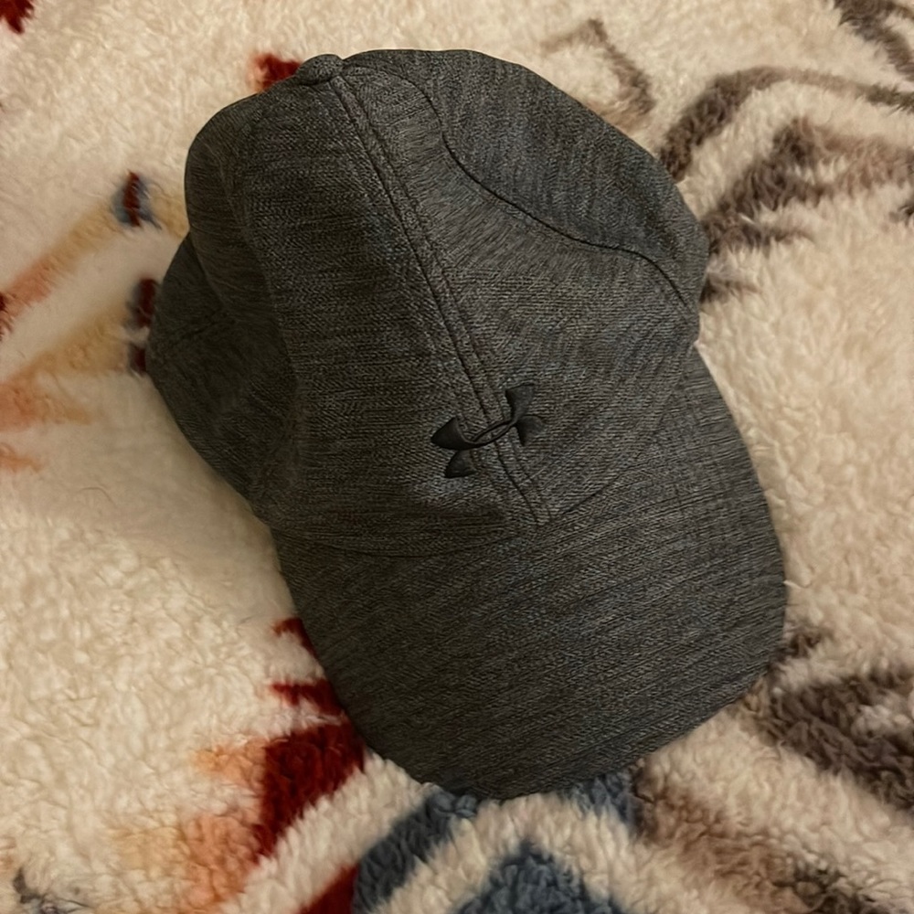 Under Armor hat